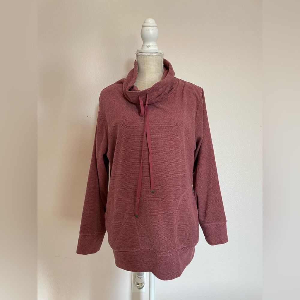 Roll neck sweatshirt